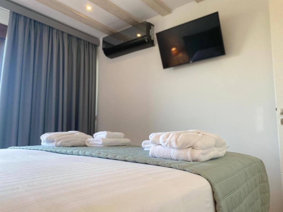Magic Hotel Ajia Paraskiewi Zewnętrze zdjęcie