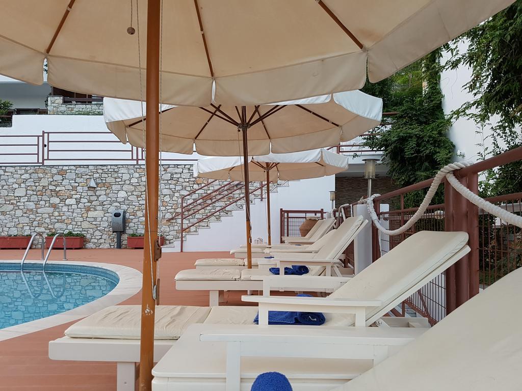 Magic Hotel Ajia Paraskiewi Zewnętrze zdjęcie