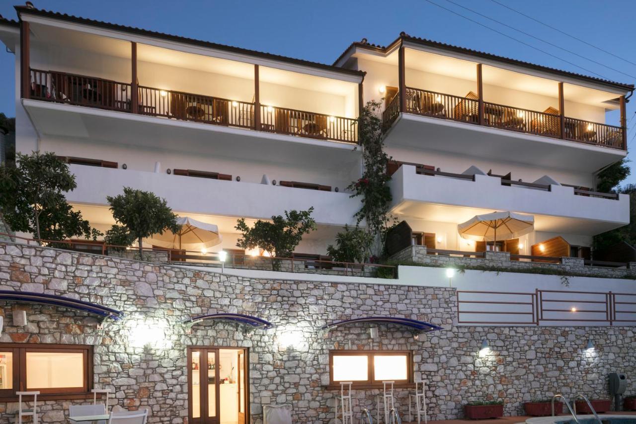 Magic Hotel Ajia Paraskiewi Zewnętrze zdjęcie